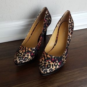 Nine West Print Pumps